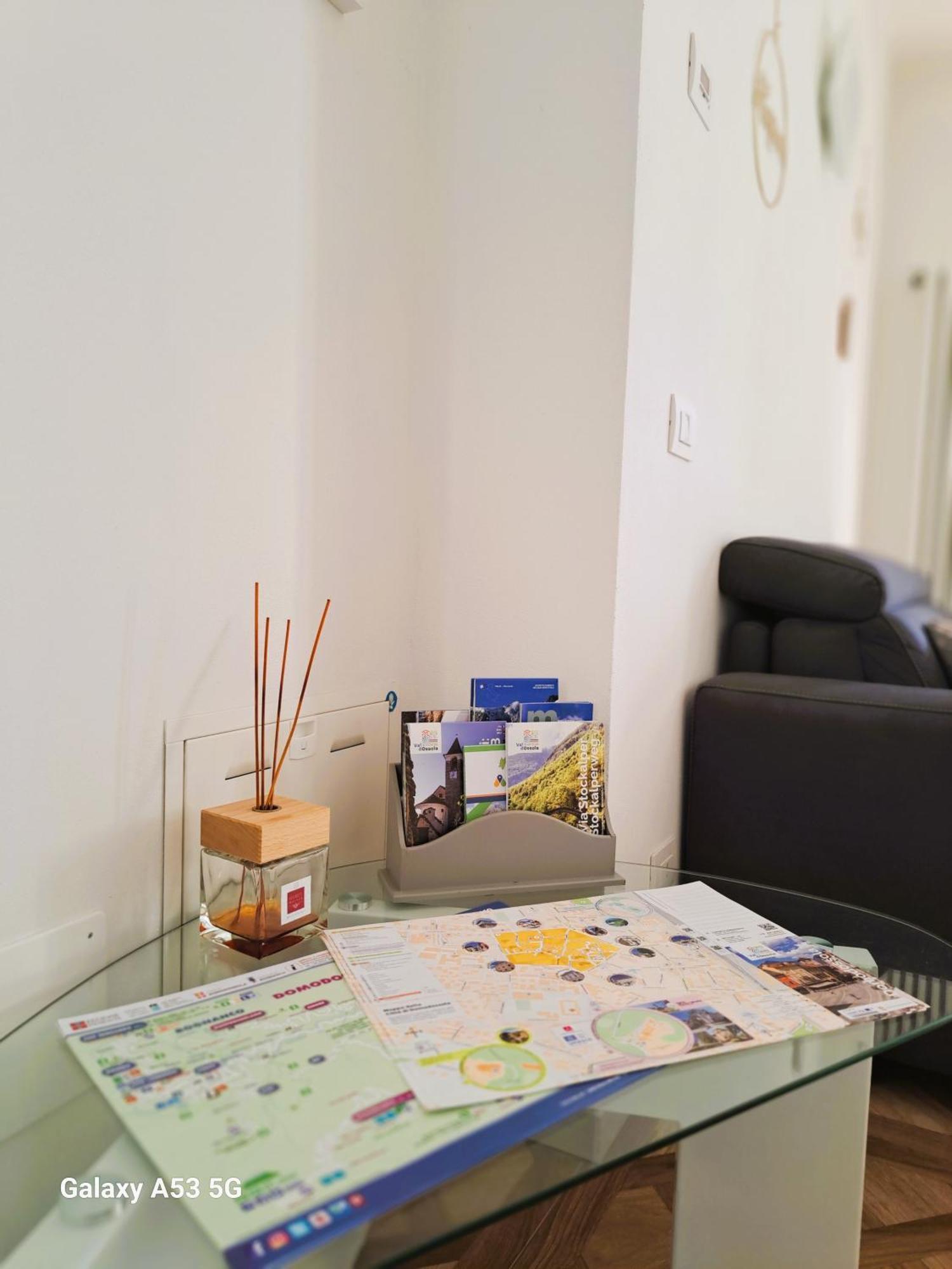 Apartamento Domus Mea Domodossola Exterior foto